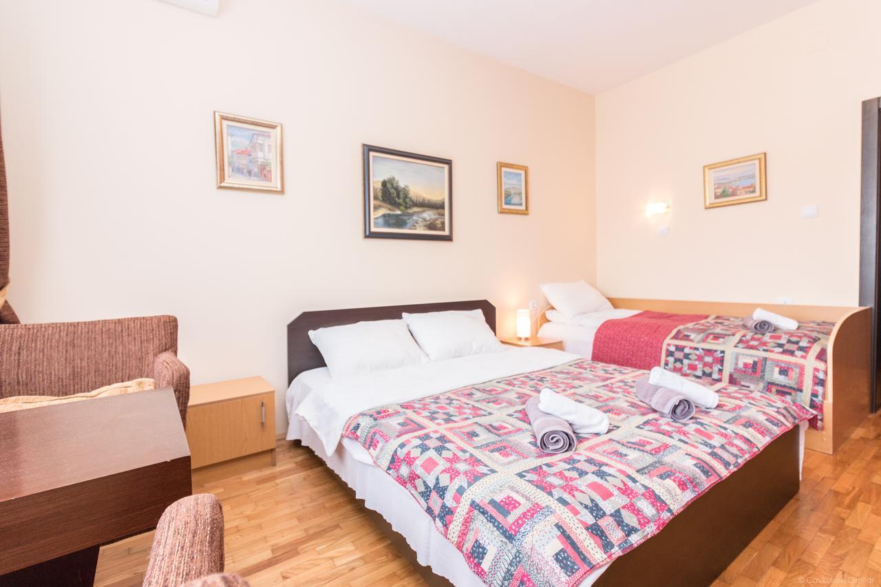 Dudan Lakeview Apartament